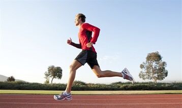 Correr é un excelente exercicio para mellorar a potencia dun home. 