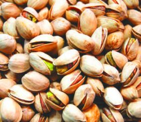 Os pistachos son froitos secos que teñen un bo efecto na transpiración dos homes.